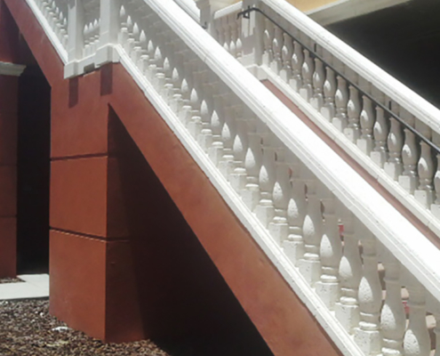 Balusters in architectural foam or precast concrete