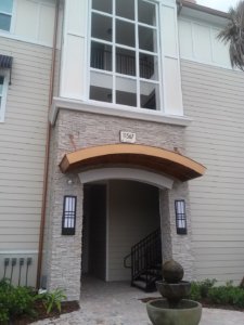 Natural stone veneer entryway